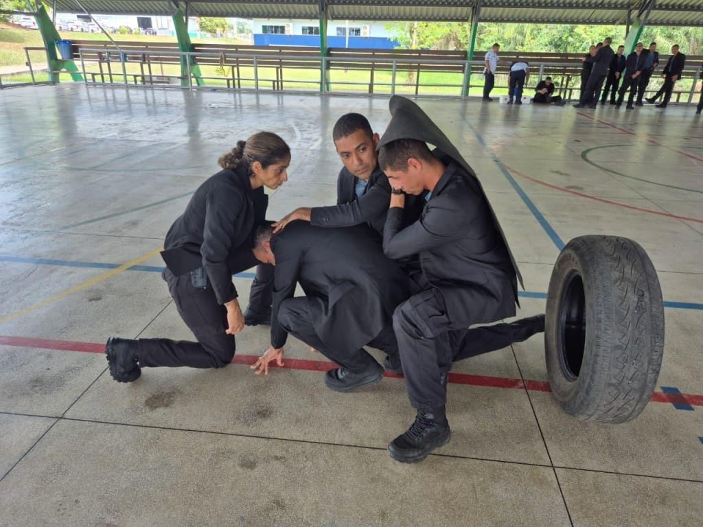 Sargento cuiabano se destaca em curso nacional de segurança a autoridades