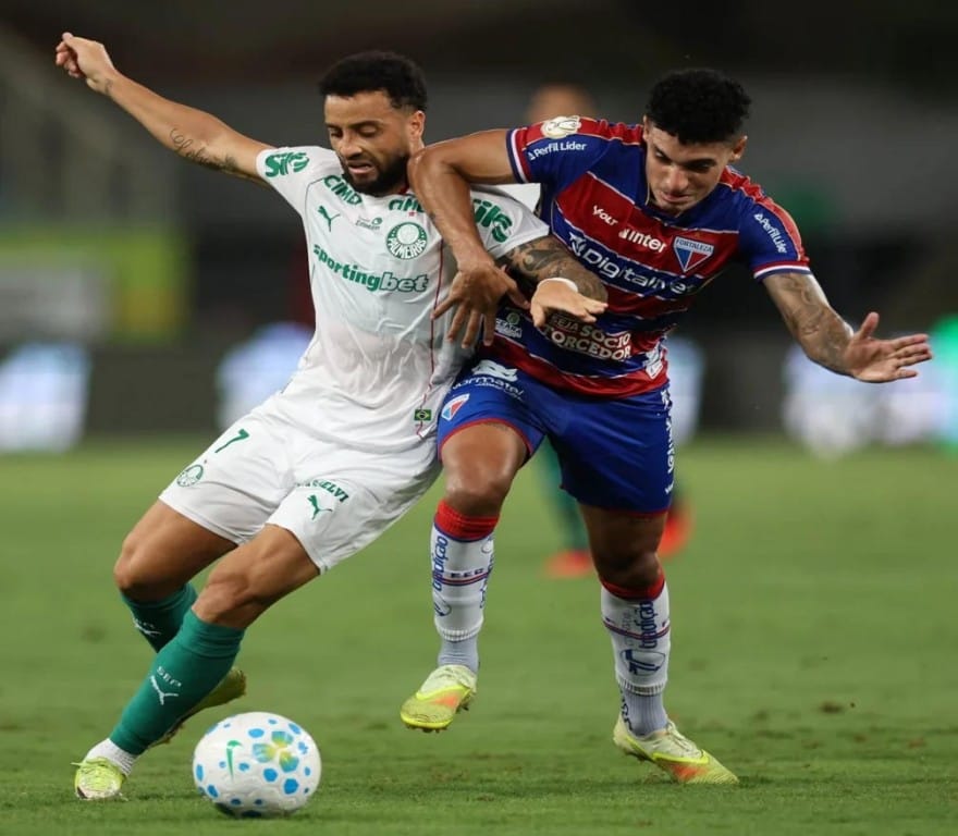 Palmeiras avança às quartas da Copa do Brasil mesmo com derrota para Fortaleza