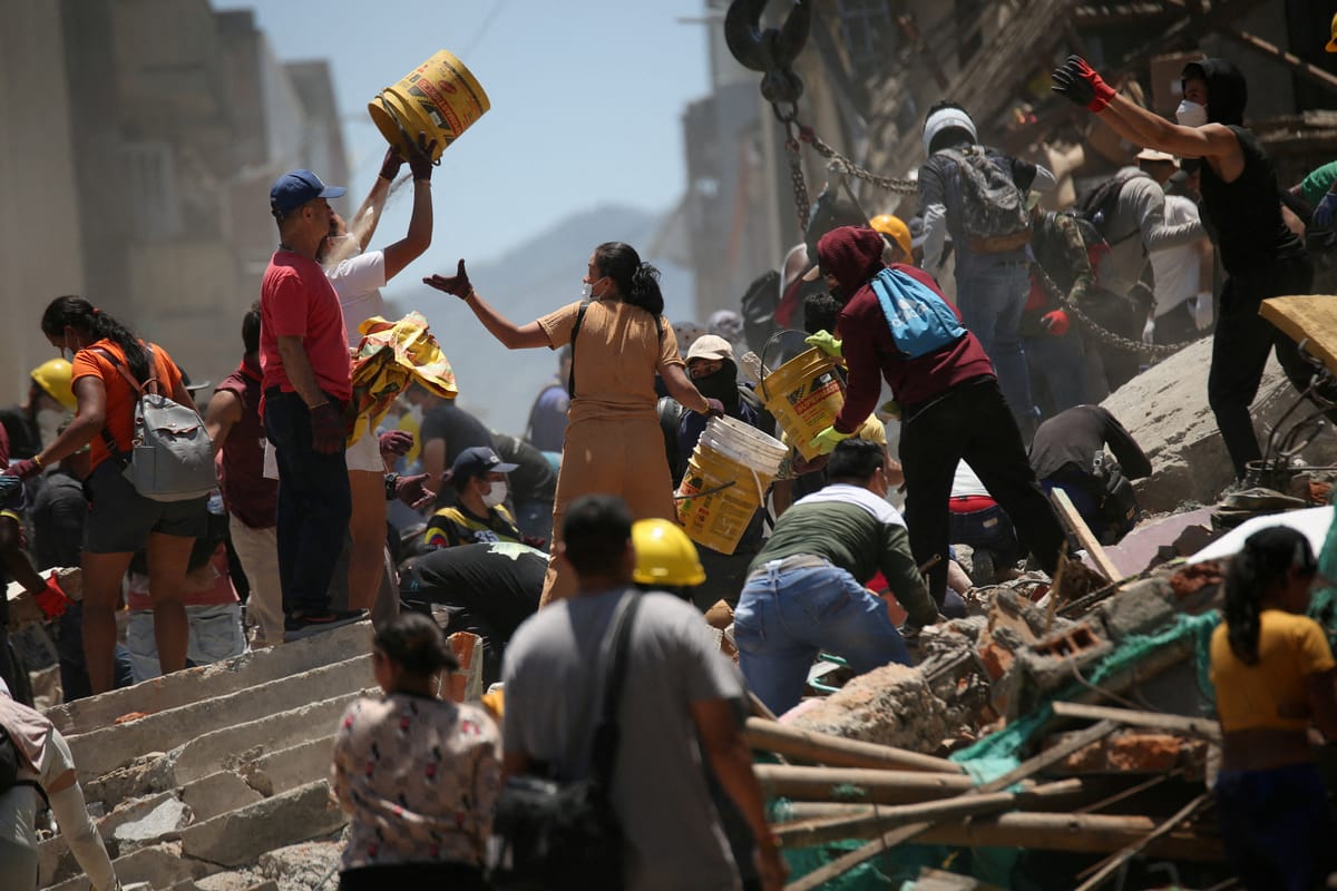 Terremoto na Colômbia deixa mais de 250 mortos e destruição na região cafeeira