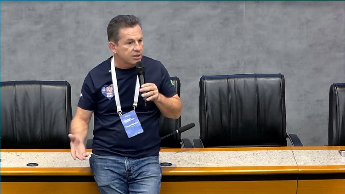 Mauro Mendes alerta para risco de colapso econômico com Reforma Tributária e destaca influência política do Norte/Nordeste