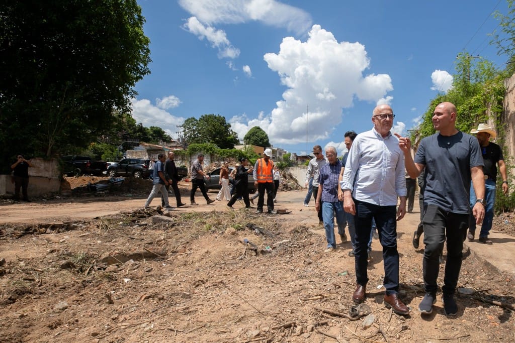 Prefeito e governador lançam revitalização do Largo do Rosário em Cuiabá