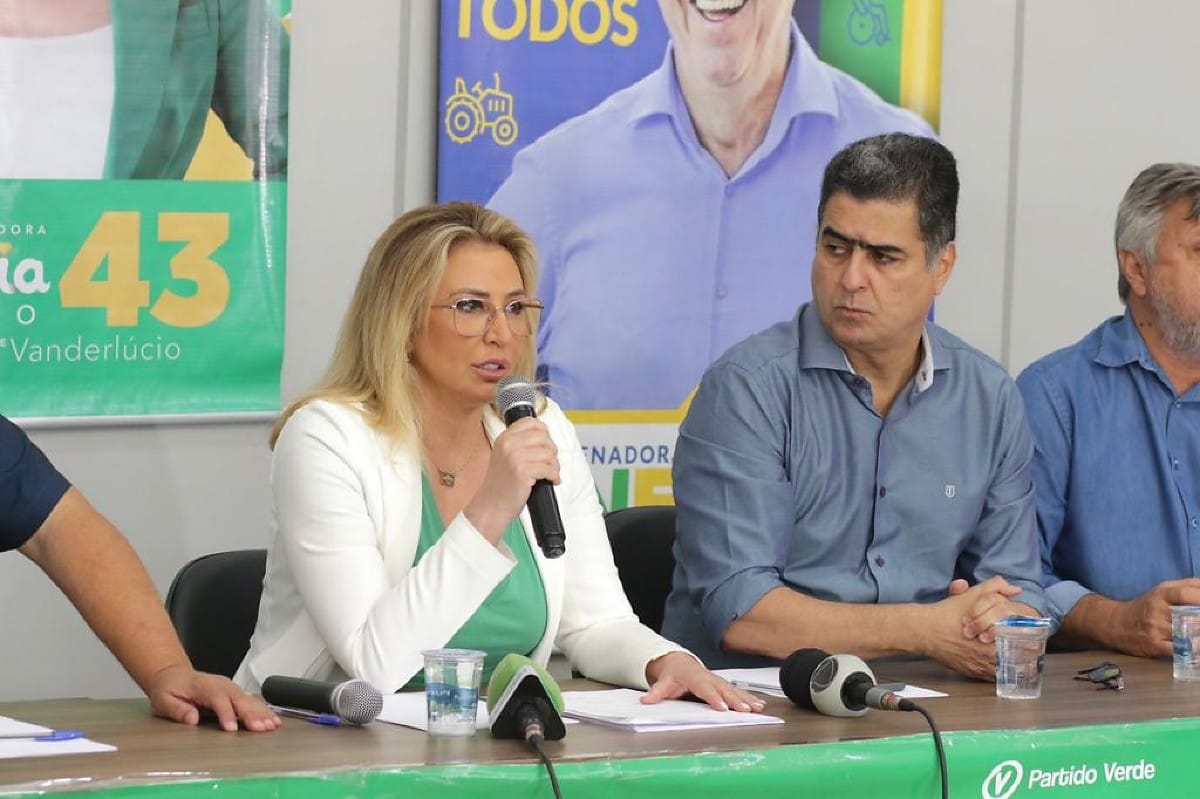 Emanuel Pinheiro pede orações pela recuperação de Márcia após AVC