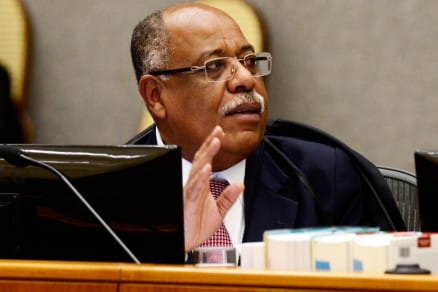 Mensagens revelam amizade entre ministro do STJ e ex-banqueiro Vorcaro